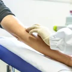Podwyższony poziom płytek krwi – co oznacza, przyczyny i zagrożenia zdrowotne