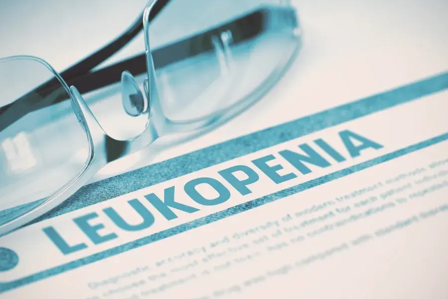 Jak naturalnie podnieść niski poziom leukocytów? Skuteczne metody i porady